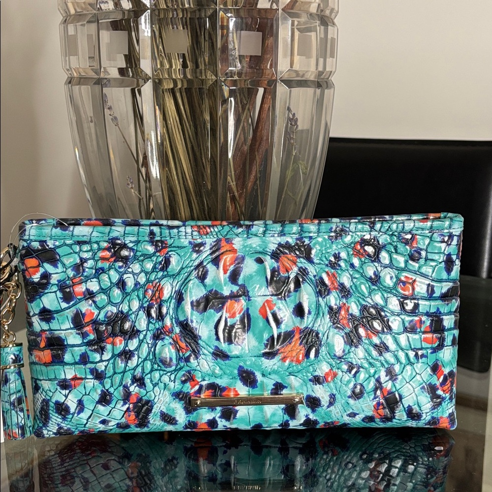 BRAHMIN Kayla Wristlet Frisky Melbourne Leather Clutch NWT